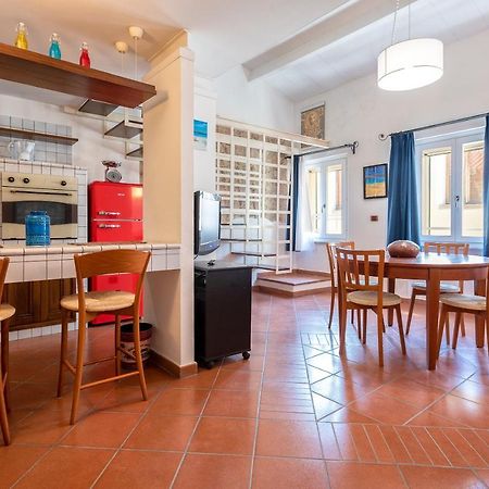 Ferret Apartment Alghero Buitenkant foto