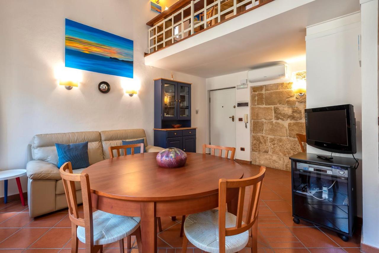 Ferret Apartment Alghero Buitenkant foto